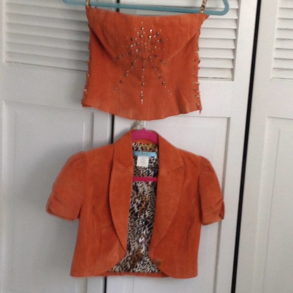 2 prices orange suede bustier an crop jacket xs